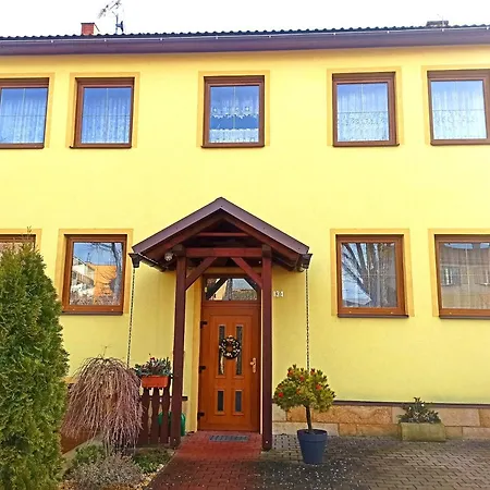 Privatunterkunft P&p - Soukrome 2-3 Luzkove S Vlastni Kuchyni A Koupelnou Jičín